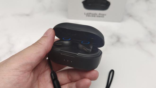 荐排行！性价比超高的品牌降噪耳机排行榜！九游会j9登陆2025年品牌降噪耳机推(图1)