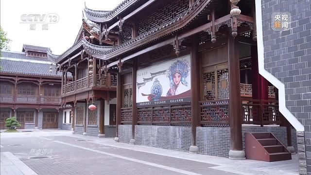 四年累计亏损超10亿停车场成唯一盈利项目j9九游会真人游戏第一耗资24亿的古城(图14)